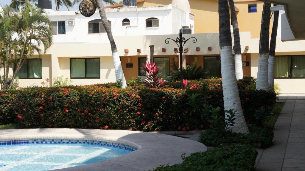 Coral Pacifico Hotel Y Villas Manzanillo Exterior photo