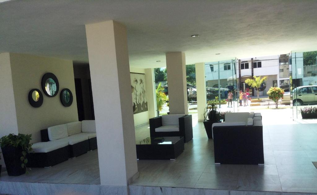 Coral Pacifico Hotel Y Villas Manzanillo Exterior photo