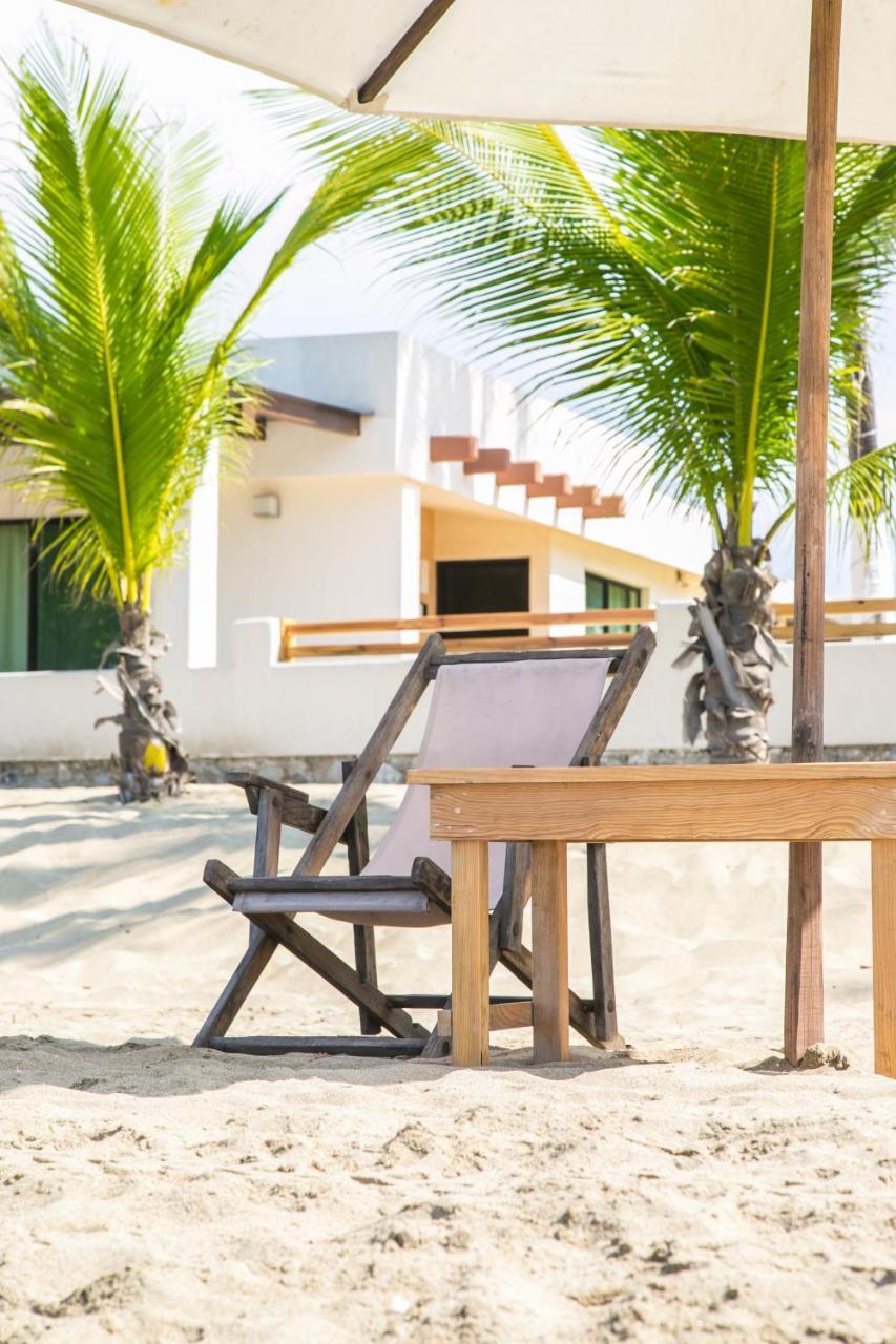 Coral Pacifico Hotel Y Villas Manzanillo Exterior photo